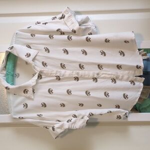 🦔 Cute hedgehog cropped oversized button down